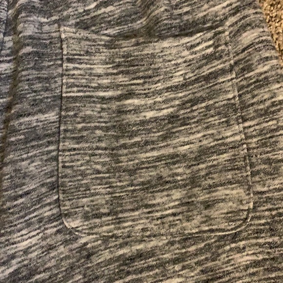 Boys old navy joggers. - Picture 5 of 5